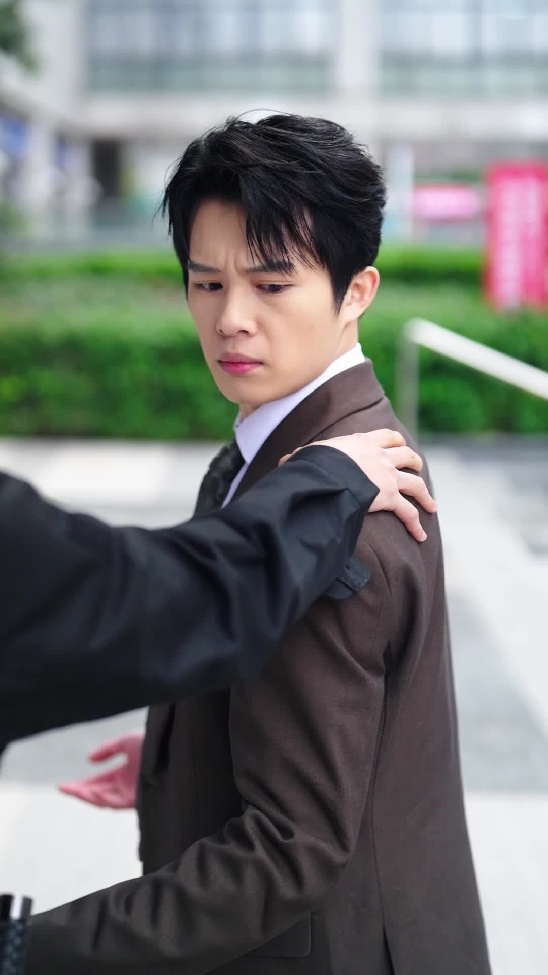 Episode 6 - The Deadliest Man Became Her Bodyguard